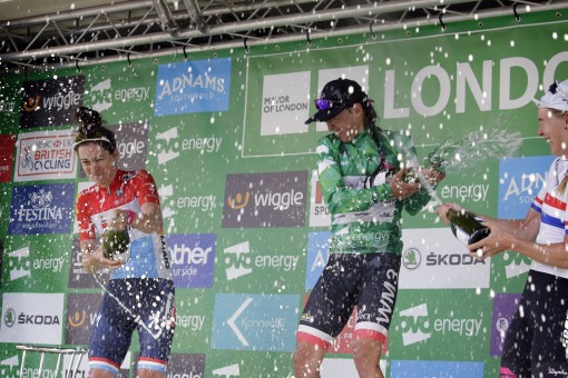 Kasia Niewiadoma wins the OVO Energy Women's Tour