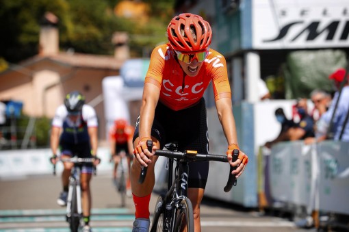Pauliena Rooijakkers third at the summit of iconic San Luca 
