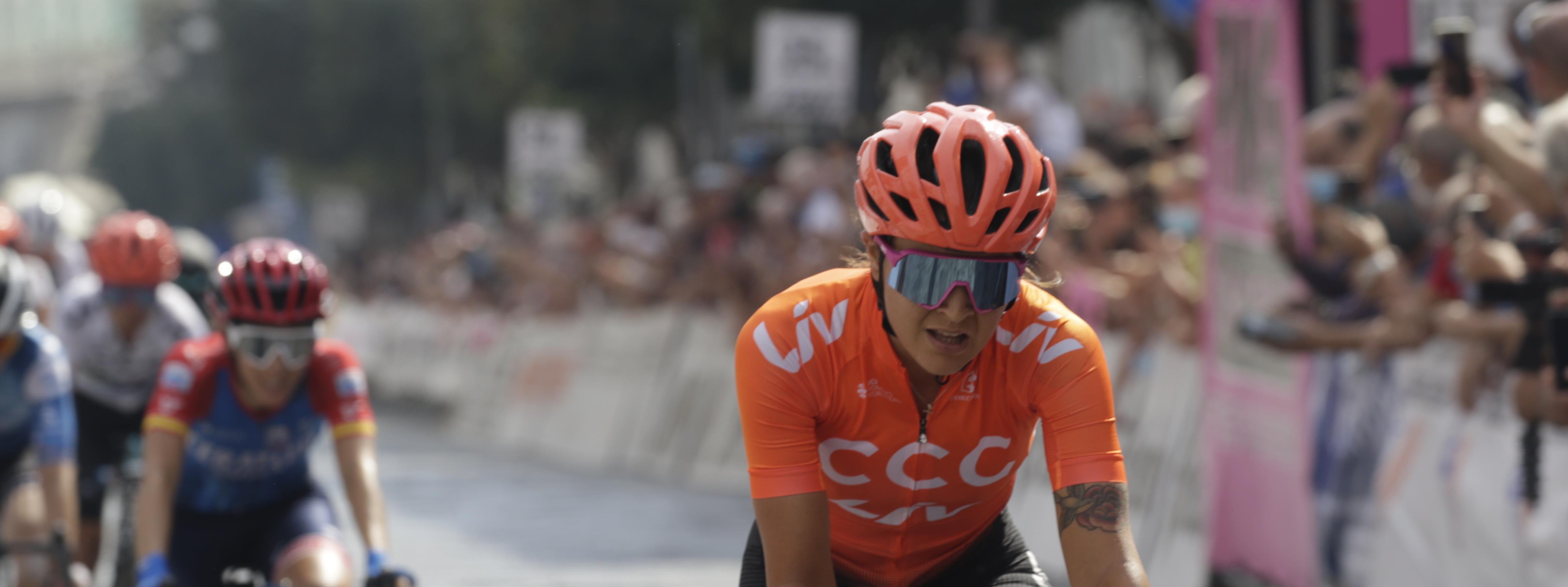 Giro Rosa: crash in final prevents chance for fourth stage victory 